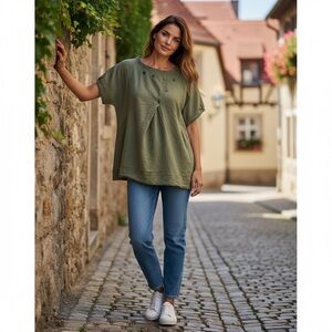 CLASSIC FASHION Casual Olive Green Top size large